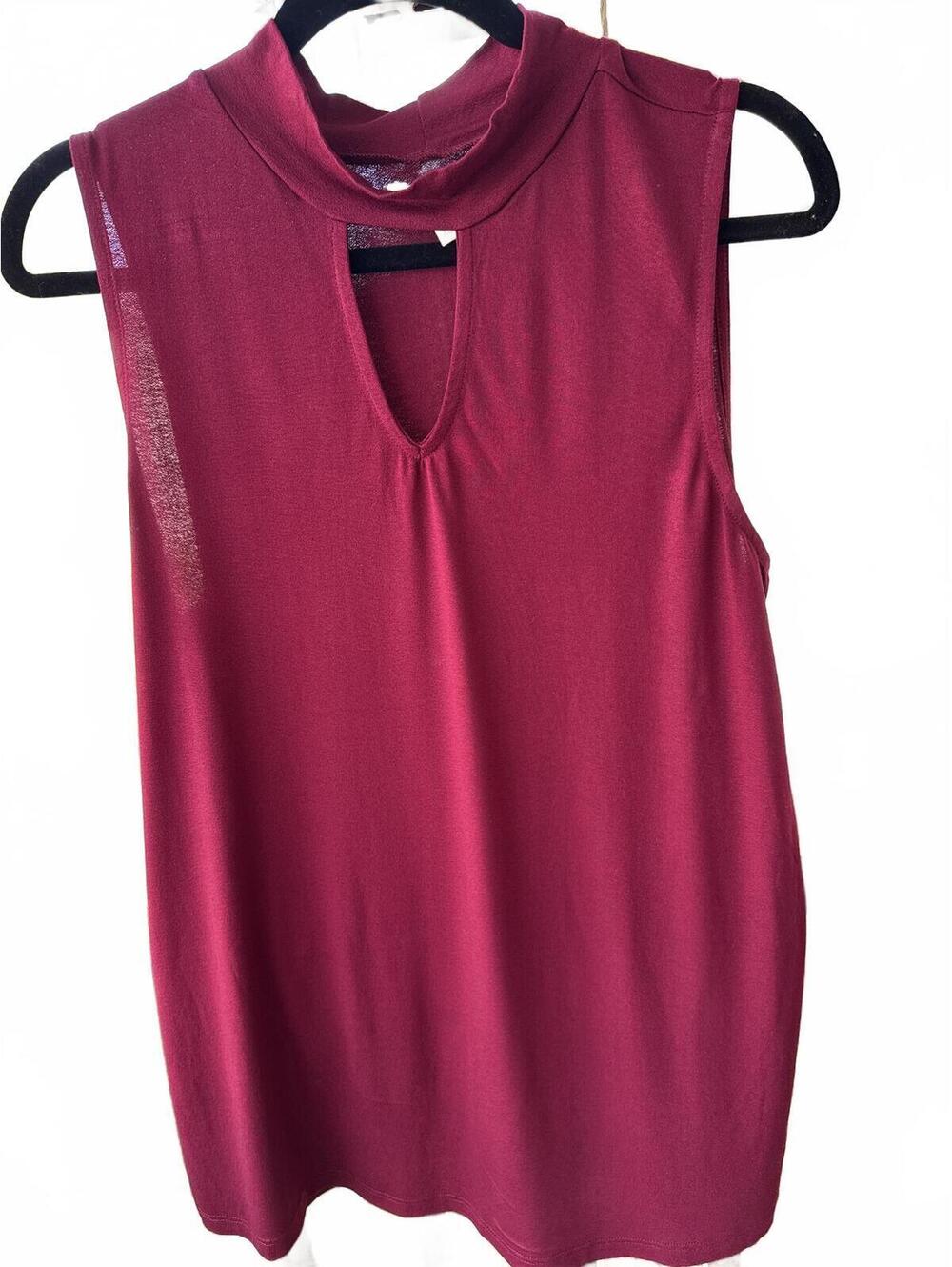 Maurices Sleeveless Burgundy Top with Keyhole Neckline XL